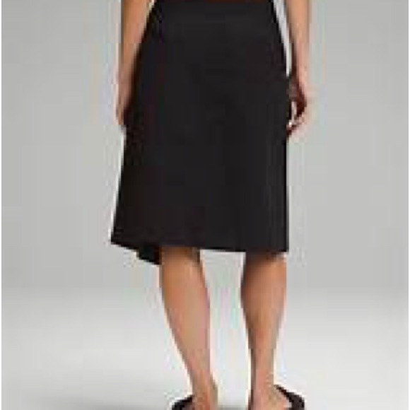 NEW Lululemon A line high rise wrap skirt Elegant Black Women's Skirt - Picture 2 of 5